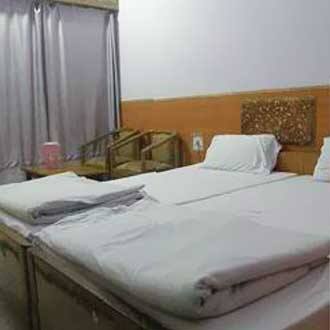 Shri Krishna Palace Hotel, Chamoli 2